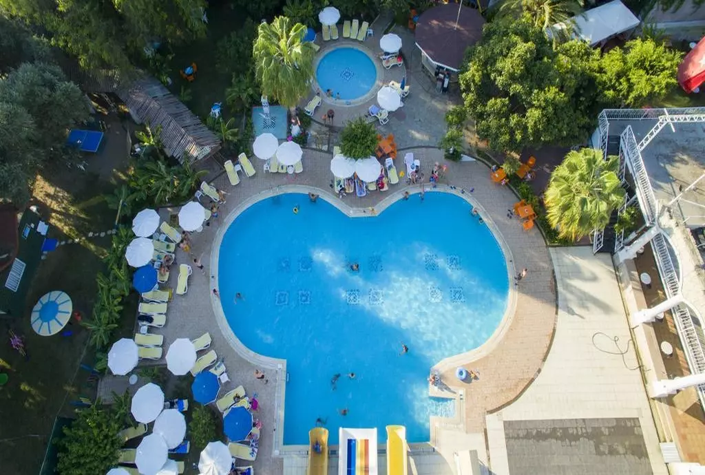 first class_hotel_alanya_shabavizparvaz_04.jpg